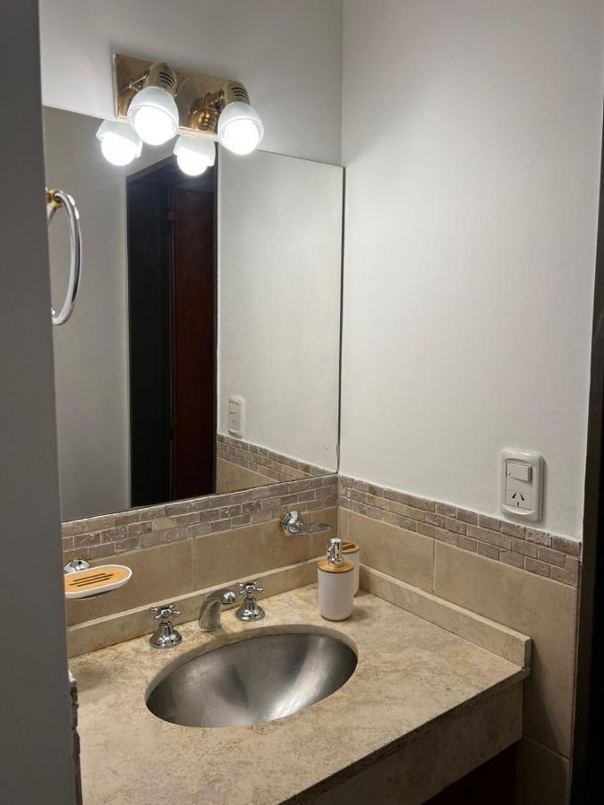 Uptown Apartment *